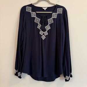 Crown & Ivy Navy Top with White Embroidery